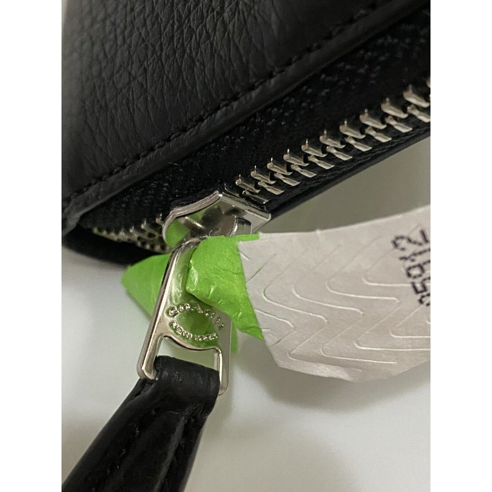 COACH BLACK LEATHER Accordion Zip Wallet w/Studded Coach Script + TISSUE PAPER - Picture 15 of 16